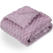 Load image into Gallery viewer, HOMRITAR 3D Jacquard Fluffy Fuzzy Blanket for Infant, Soft Warm Cozy Flannel Fleece Warm Blanket Nursery, Stroller Toddler Bedding