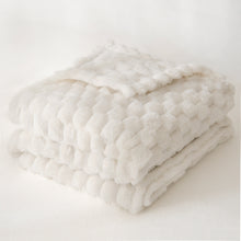 Load image into Gallery viewer, HOMRITAR 3D Jacquard Fluffy Fuzzy Blanket for Infant, Soft Warm Cozy Flannel Fleece Warm Blanket Nursery, Stroller Toddler Bedding
